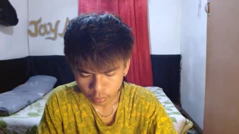 Snapshot of pinoymonstercock_xx chatting on 01/16/25, 05:32 WIN WIN  JAY AR online show from 01/16/25, 05:32
