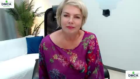 Snapshot of pion_s chatting on 07/07/26, 04:59 Bella online show from 07/07/26, 04:59
