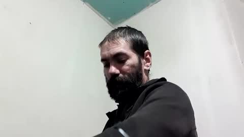 Snapshot of piotrmaftei76 chatting on 11/08/25, 09:35 piotrmaftei76 online show from 11/08/25, 09:35