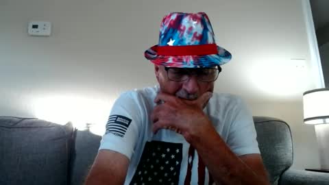Snapshot of pipewizard chatting on 07/04/26, 11:33 pipewizard online show from 07/04/26, 11:33