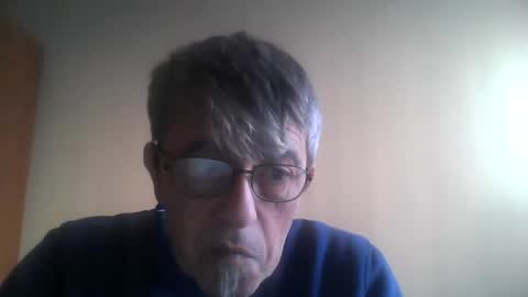 pipi2704 online show from 12/22/24, 08:05