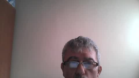 pipi2704 online show from 02/02/25, 11:51