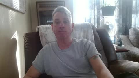 Snapshot of pirate334 chatting on 01/05/25, 09:25 pirate334 online show from 01/05/25, 09:25