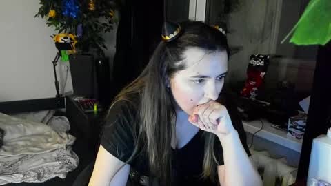 Eugenia online show from 02/13/25, 11:15