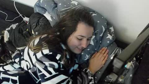 Eugenia online show from 02/19/25, 08:22