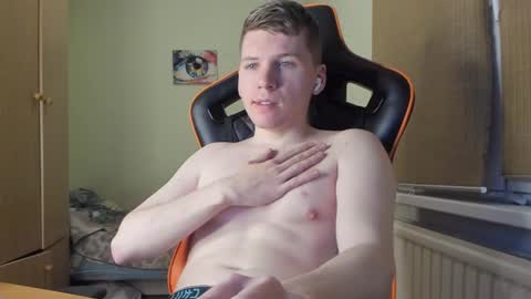 Pierre online show from 12/31/24, 05:55