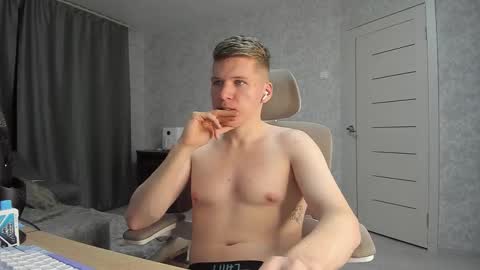 Pierre online show from 12/05/25, 05:53