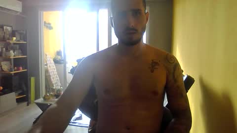 Snapshot of pirshi chatting on 11/25/25, 08:03 Gifted One online show from 11/25/25, 08:03