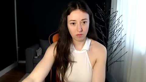 piscesgirl06 online show from 02/27/26, 06:46