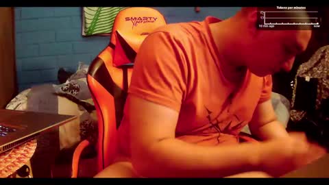 Snapshot of pisceslost chatting on 12/17/24, 04:23 pisceslost online show from 12/17/24, 04:23