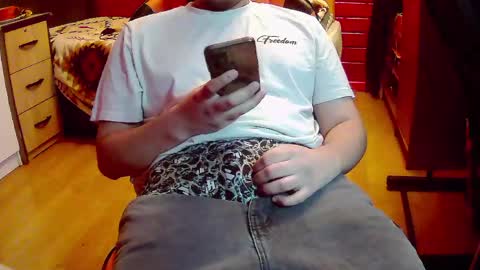 Snapshot of pisceslost chatting on 06/03/26, 02:47 pisceslost online show from 06/03/26, 02:47