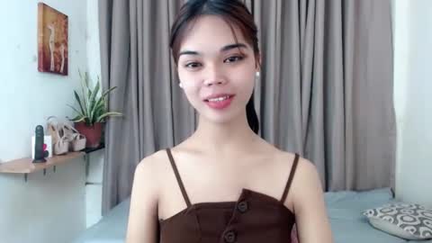 Snapshot of pitchy_pitch chatting on 02/08/26, 07:06 The Girl Named Eyve online show from 02/08/26, 07:06