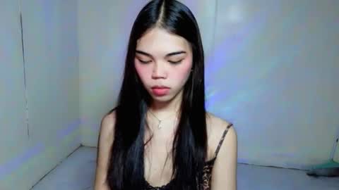 The Girl Named Eyve online show from 05/04/26, 03:19
