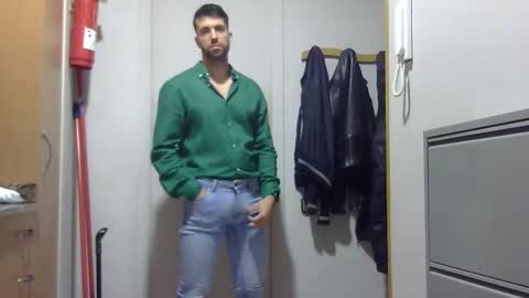 pitruki00 online show from 02/11/26, 08:41