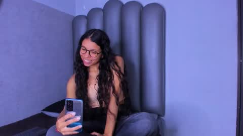 pitufa__ online show from 01/09/26, 08:21