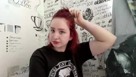 Caroline online show from 05/03/26, 06:41