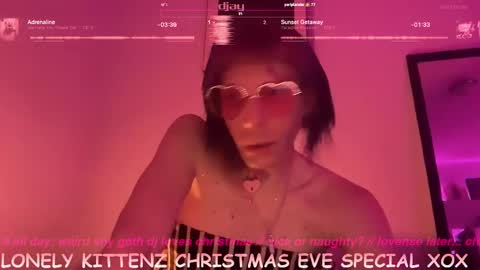 Snapshot of pixie_praxis chatting on 12/26/24, 09:55 pixie_praxis online show from 12/26/24, 09:55