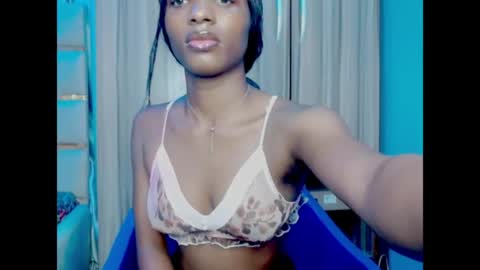 Ella online show from 06/07/26, 06:28