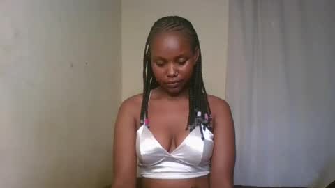 Majesty online show from 01/12/25, 01:05