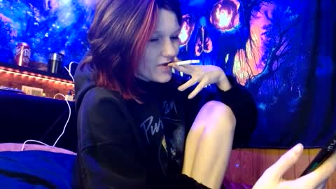 Pixie dust online show from 12/02/25, 01:33