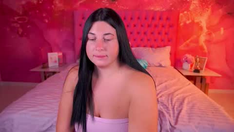 pixiehott online show from 09/18/25, 10:23