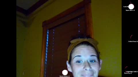 PixieLuxXx online show from 05/11/26, 10:54