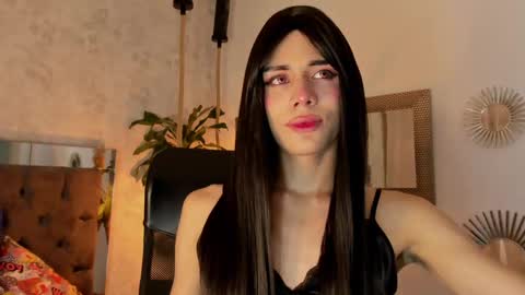 cris online show from 03/05/25, 03:51