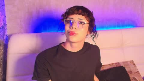 cris online show from 04/16/26, 03:51