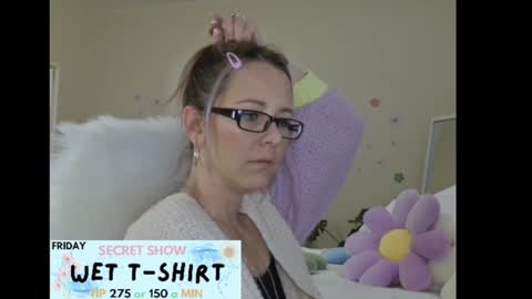 Lynn online show from 01/15/25, 02:56