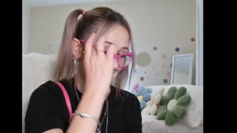 Lynn online show from 01/21/25, 12:07