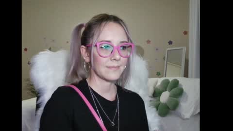 Lynn online show from 01/21/25, 03:10