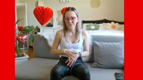 Lynn online show from 02/14/25, 12:14