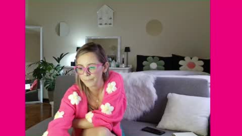 Lynn online show from 02/21/25, 05:09