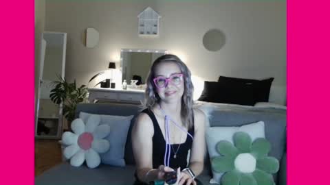 Lynn online show from 02/28/25, 05:15