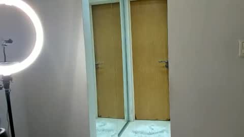 pkarin online show from 09/26/25, 05:39