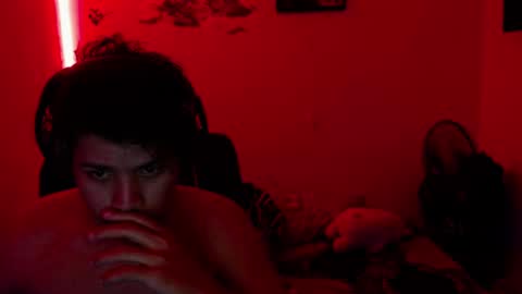 Snapshot of pklexus chatting on 01/20/25, 01:21 KingLxuS online show from 01/20/25, 01:21