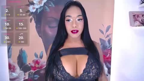 Snapshot of pkskarol chatting on 11/20/25, 10:20 KAROL online show from 11/20/25, 10:20