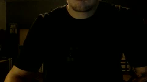 Snapshot of pl4yer__88 chatting on 11/17/25, 04:24 pl4yer__88 online show from 11/17/25, 04:24