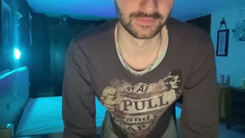 Snapshot of placebo14 chatting on 12/20/24, 10:32 placebo14 online show from 12/20/24, 10:32