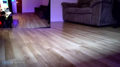 Snapshot of plasticme chatting on 11/11/25, 09:04 plasticme online show from 11/11/25, 09:04