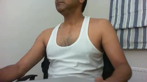 Snapshot of platino3026 chatting on 10/08/25, 11:24 platino3026 online show from 10/08/25, 11:24