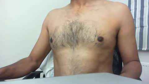 Snapshot of platino3026 chatting on 10/18/25, 06:26 platino3026 online show from 10/18/25, 06:26