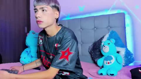 Snapshot of playboy_bunnyy chatting on 09/10/25, 04:51 playboy_bunnyy online show from 09/10/25, 04:51