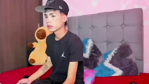 Snapshot of playboy_bunnyy chatting on 09/12/25, 04:18 playboy_bunnyy online show from 09/12/25, 04:18