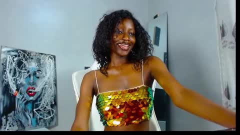 Snapshot of playboypetit chatting on 01/17/25, 10:01 playboypetit online show from 01/17/25, 10:01