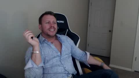 Player online show from 01/15/26, 04:17