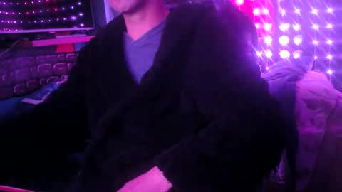 Snapshot of player841 chatting on 02/08/25, 10:51 Leonardo online show from 02/08/25, 10:51