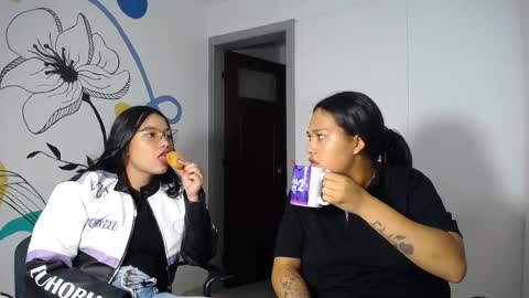 Snapshot of playful_girls3909 chatting on 03/05/25, 12:05 sweed online show from 03/05/25, 12:05