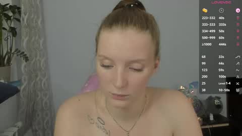 Snapshot of playful_mary chatting on 11/05/25, 09:48 Masha online show from 11/05/25, 09:48