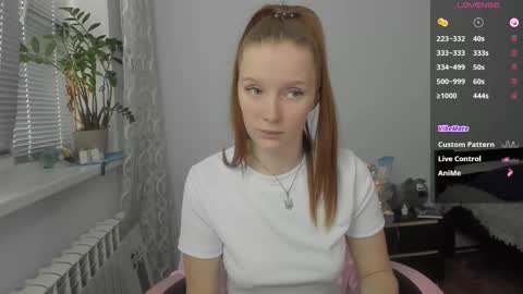 Snapshot of playful_mary chatting on 11/06/25, 10:49 Masha online show from 11/06/25, 10:49